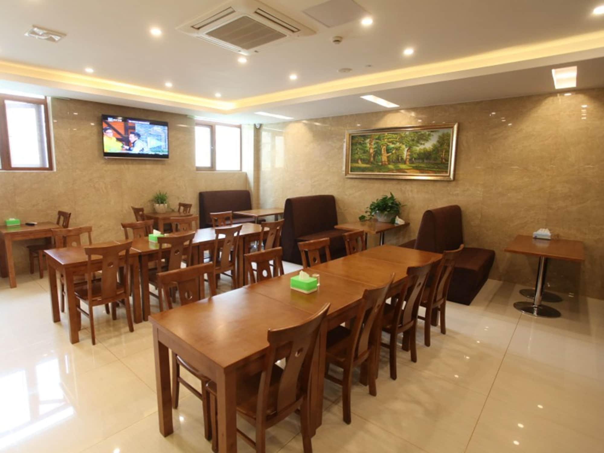 바티카 산둥 자오좡 턴저우 레일웨이 스테이션 호텔 Tengzhou 외부 사진